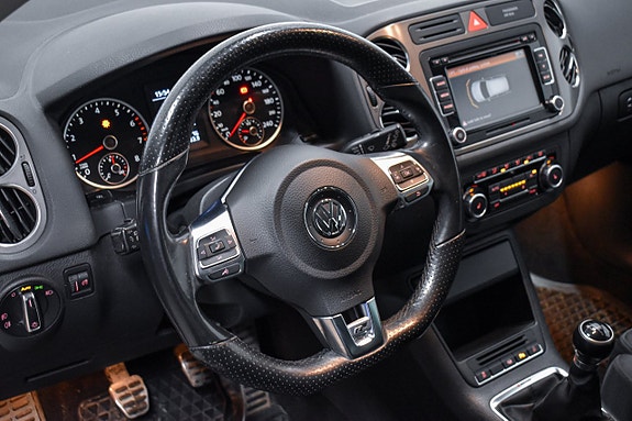 Volkswagen Tiguan 8 of 24