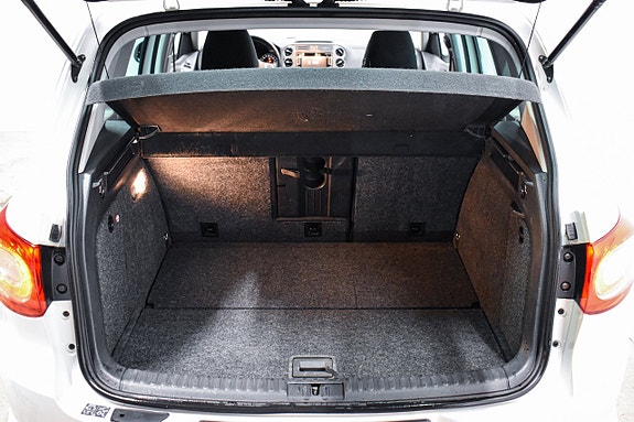 Volkswagen Tiguan 12 of 24