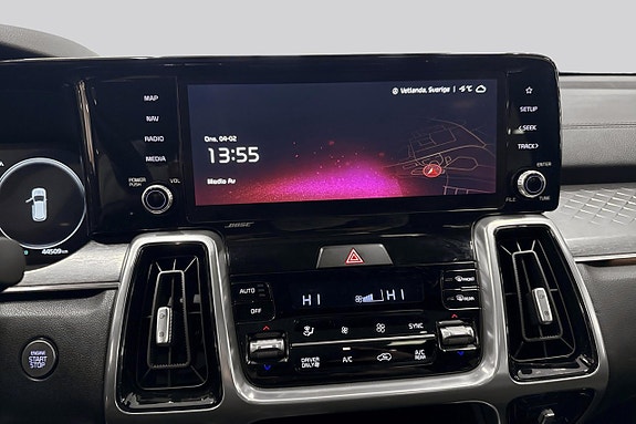 Kia Sorento 11 of 17
