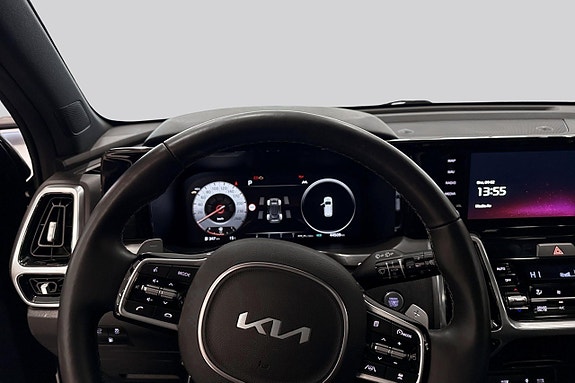 Kia Sorento 10 of 17