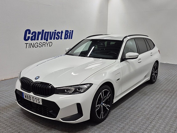 BMW 330e
