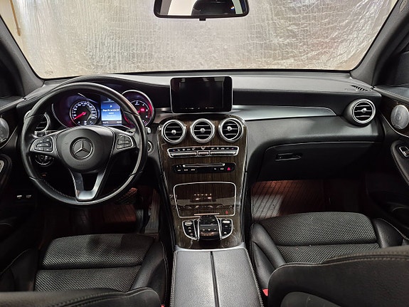 Mercedes-Benz GLC220 d 6 of 9