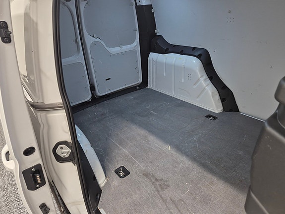 Volkswagen Caddy 7 of 8