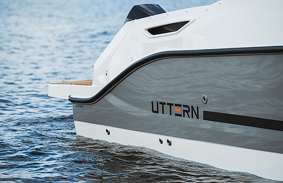 Uttern D70 DeLuxe Line / Mercury F250 XL AMS CF 3 of 9