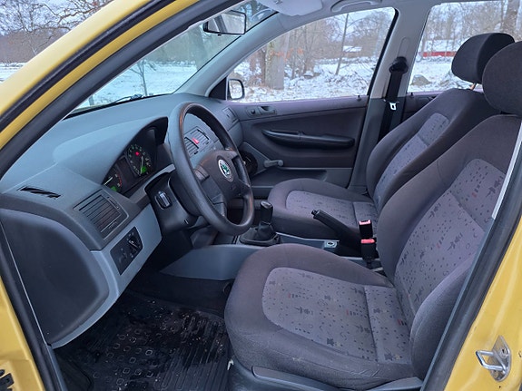 Skoda Fabia 7 of 11