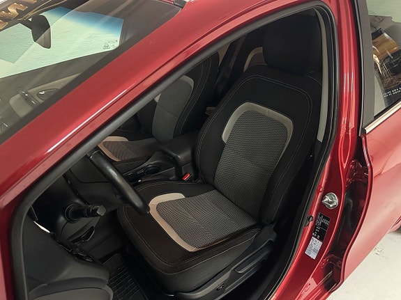 Kia Ceed 8 of 22
