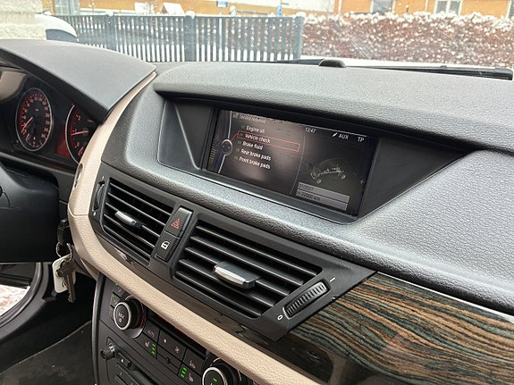BMW X1 19 of 22