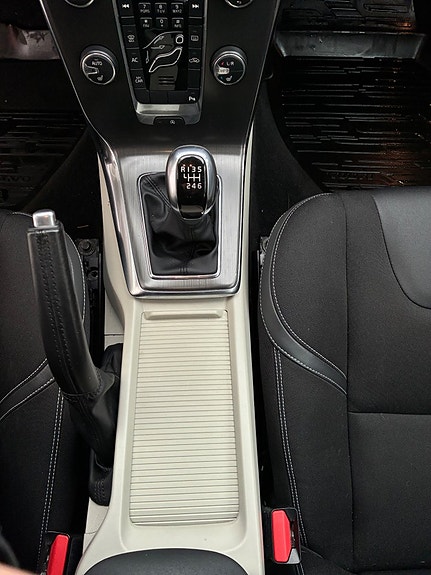 Volvo V40 18 of 20