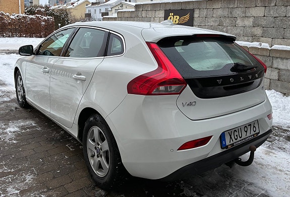 Volvo V40 6 of 20
