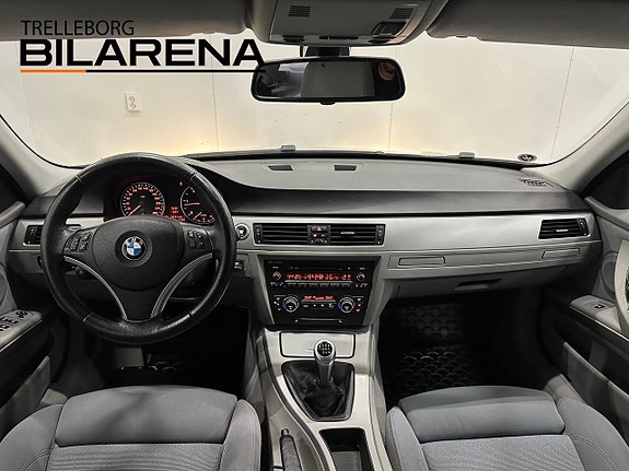 BMW 320 14 of 19