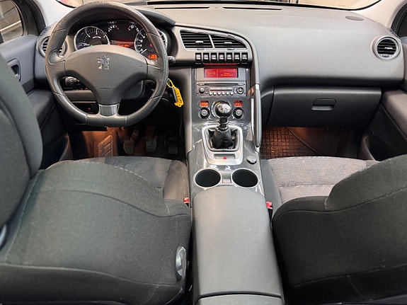 Peugeot 3008 17 of 24