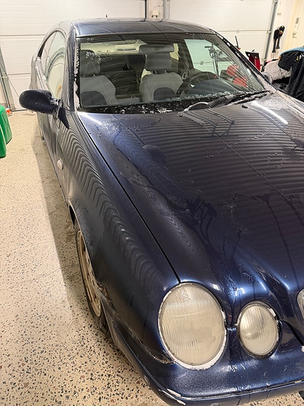 Mercedes-Benz 230 C 4 of 5