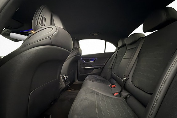 Mercedes-Benz C300 de 29 of 30
