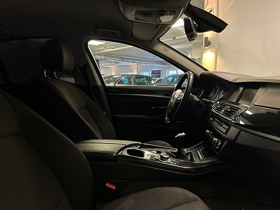 BMW 520d 10 of 25