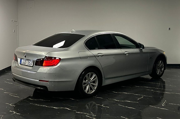 BMW 520d 4 of 5
