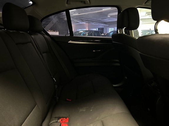 BMW 520d 12 of 25