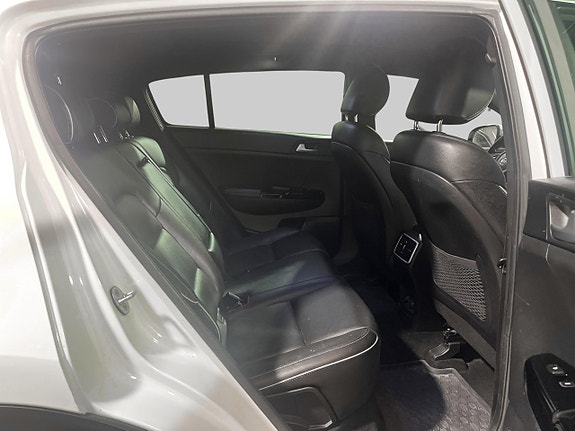 Kia Sportage 5 of 11
