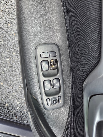 Volvo XC70 17 of 22