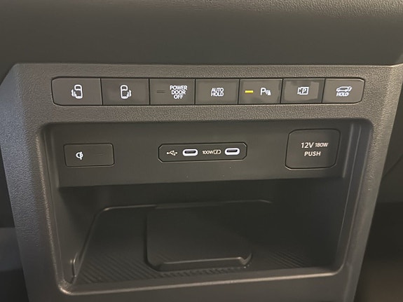Kia PV5 16 of 18
