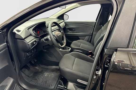 Dacia Sandero 4 of 5