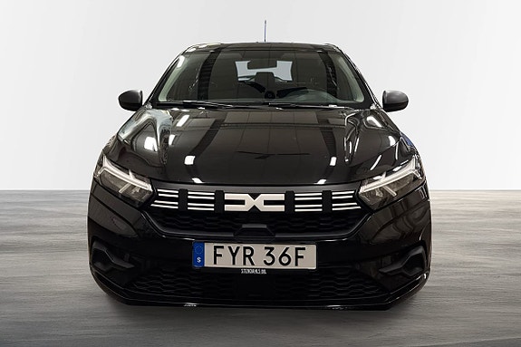 Dacia Sandero 2 of 5