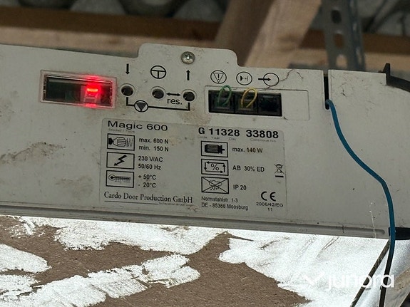 Product image 9 of 10