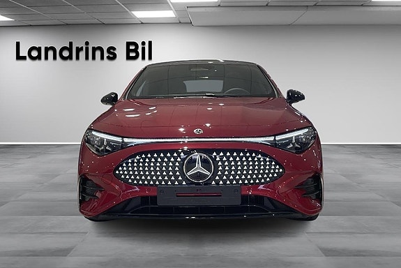 Mercedes-Benz CLA250+ 2 of 5