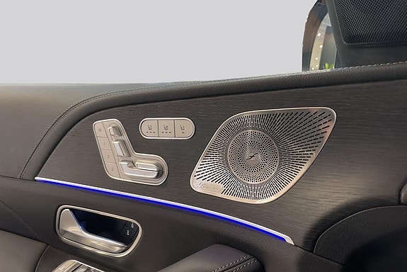 Mercedes-Benz GLE350 de 16 of 17