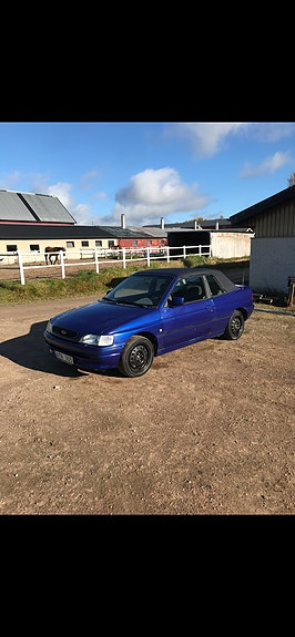 Ford Escort 2 of 4