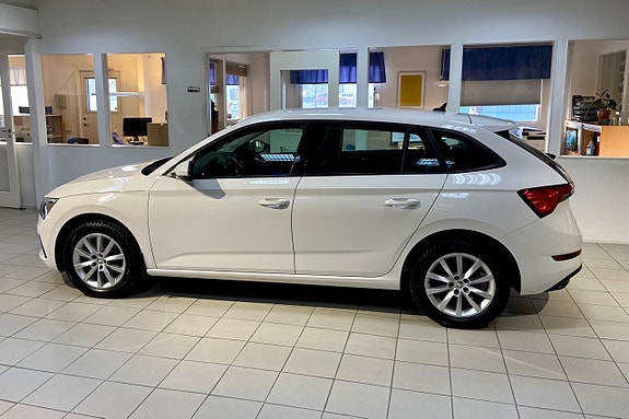 Skoda Scala 3 of 5
