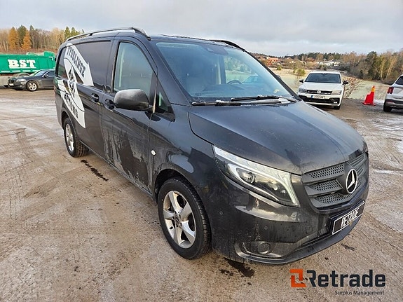 Mercedes-Benz Vito 119 2 of 5