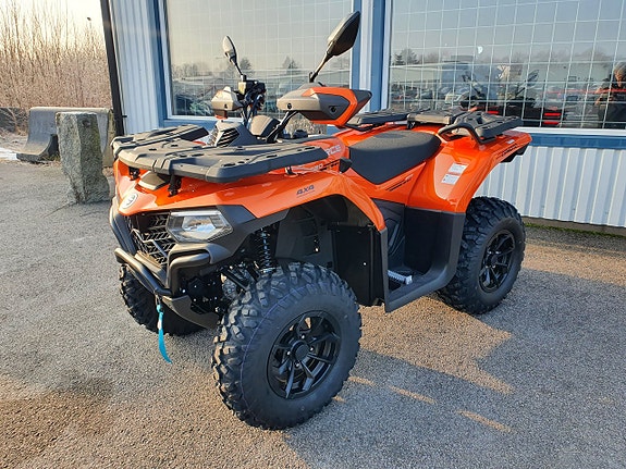 CFMOTO Cforce 520. Traktor B 2 of 8