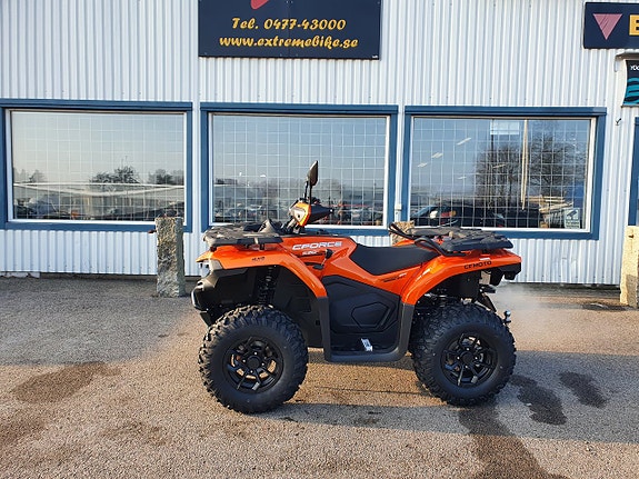 CFMOTO Cforce 520. Traktor B