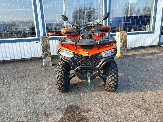 CFMOTO Cforce 520. Traktor B 4 of 8