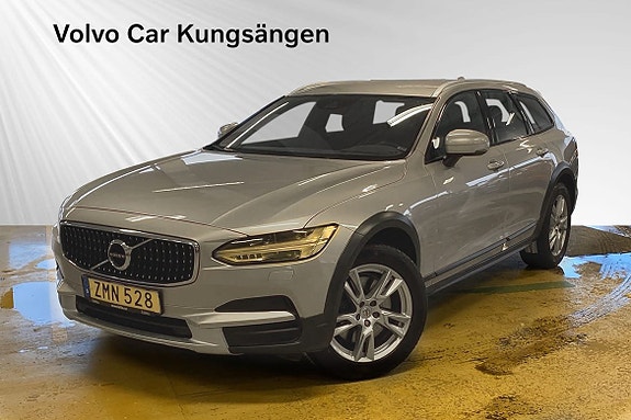 Volvo V90 Cross Country
