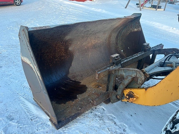 Liebherr 507 14 of 20