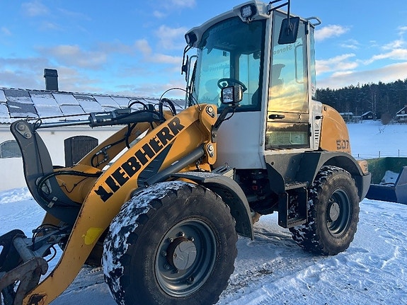 Liebherr 507 10 of 20