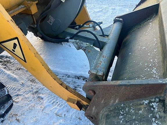 Liebherr 507 6 of 18