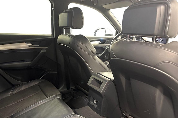 Audi Q5 11 of 24
