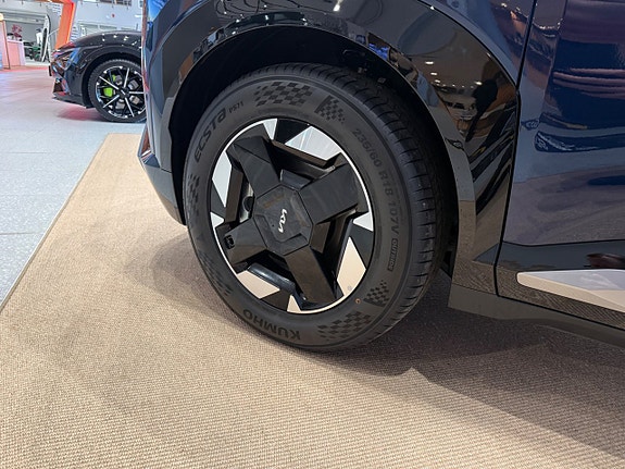 Kia EV5 4 of 15