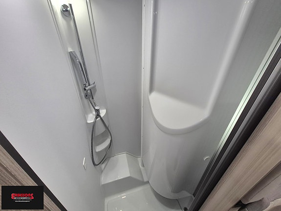 Adria COMPACT SUPREME SL - Fiat MultiJet3 140HP 6 of 11