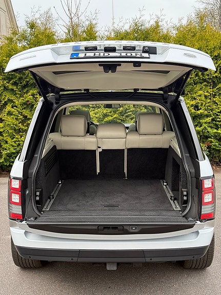 Land Rover Range Rover 5 of 5