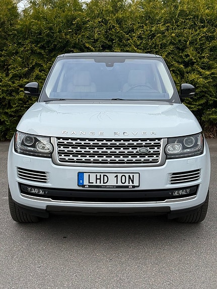 Land Rover Range Rover 4 of 5