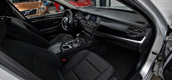 BMW 520d 10 of 15