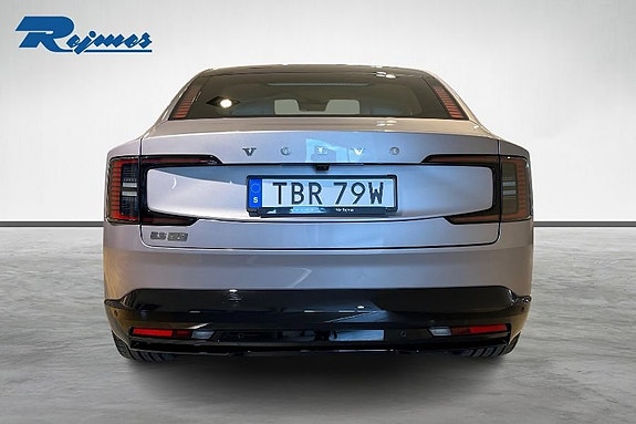Volvo ES90 4 of 19
