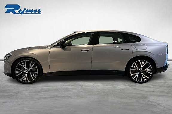 Volvo ES90 3 of 19
