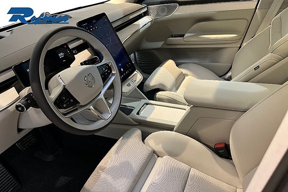 Volvo ES90 12 of 19