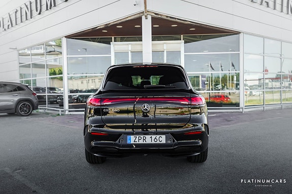 Mercedes-Benz EQS SUV 4 of 5