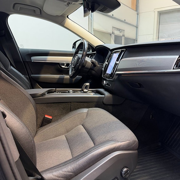 Volvo V90 11 of 12