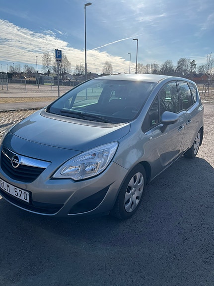 Opel Meriva 3 of 5